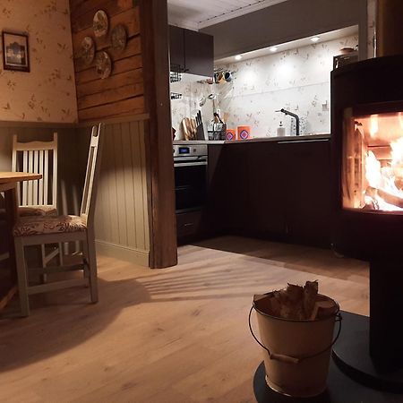 Kalix Riverside Inn, Farm Timbering ภายนอก รูปภาพ