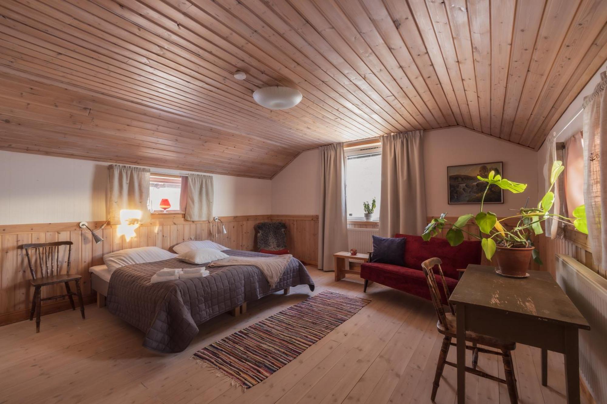 Kalix Riverside Inn, Farm Timbering ภายนอก รูปภาพ
